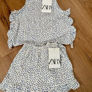 ZARA kids beige and blue flower set